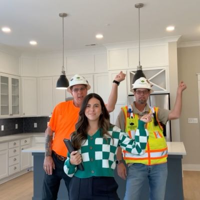 name a better team…we’ll wait 🦺👷‍♂️🚧

#fortmillsc #northwoodravin #lodgesatfortmill #fortmillnow #nwr #construction #leasing