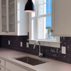 That feeling when you walk into your new apartment 🙂‍↔️
Spacious closets, luxe kitchens, and oversized windows bringing all the natural light.

#northwoodravin #fortmillsc #rockhill #nc #sc #ballantyne #apartments #townhomes #singlefamilyhomes