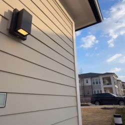 We LOVE our furry residents here at The Lodges at Fort Mill! 🐾 With two dog parks, a fully equipped dog spa, and no breed restrictions, your pup will feel just as at home as you do. 🐶🛁

Because life is better with your best friend by your side! 💛

#petpolicy #fortmill #charlotte #northwoodravin