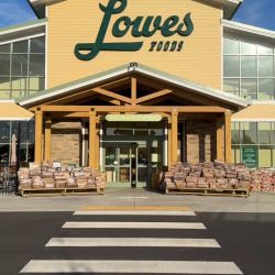 🎉 Exciting news, neighbors! Lowe’s Foods is now open nearby — offering fresh, local products and all your favorite grocery essentials. 

#lowesfoods #indianland #northwoodravin #lodgesatfortmill #grocery #sc #fortmill #lancaster