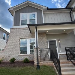 🏡✨ Townhome 1406 = READY for you!
Move in within 30 days + get 1 MONTH FREE!
📲 Call today before it’s gone!

#townhomesforrent #fortmillsc #indianlandsc #ballantyne #sc #homesweethome #newhome #rentalhomes