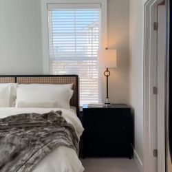 Looking for a home with clean finishes, bright natural light, and move in ready charm? Our C1 3 bedroom single family home is waiting for you ✨✨ schedule a tour this weekend link in bio! 

#cleanfinishes #northwoodravin #ranchstylehome #sc #moveinready