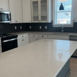 A space that just feels right.

Our one‑bedroom A1 floorplan, gives you 1,025 sq ft of open, breathable living — perfect for slow mornings, cozy evenings, and everything in between. It’s the kind of home that makes settling in easy. ONLY A FEW HOMES LEFT! #fortmillsc #luxuryliving #northwoodravin #fortmillliving #homesweethome