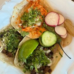 ✨Local spotlight✨ Celebrate Cinco de Mayo with Tacos Coranay 🌮—your go-to local taco truck with locations in Indian Land and Fort Mill! 🎉 Treat yourself today! 🤤🚚